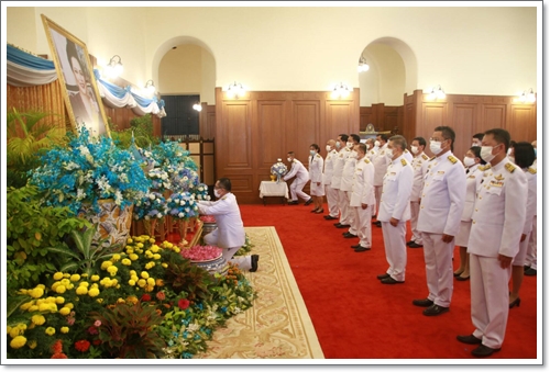 กระทรวงยุติธรรมร่วมลงนามถวายพระพรชัยมงคล สมเด็จพระนางเจ้าสิริกิติ์ พระบรมราชินีนาถ พระบรมราชชนนีพันปีหลวง เนื่องในโอกาสวันเฉลิมพระชนมพรรษา 12 สิงหาคม 2563